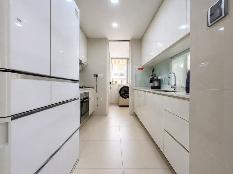 Bedok Residences, 14 Bedok North Drive, 4 Bedrooms, 1,507 sqft, Condominium For Sale, by Cedric Chan, 500230774 - Kitchen - PropertyGuru.com.sg