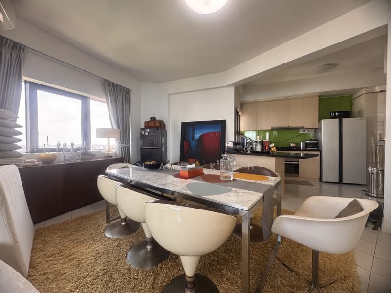 Bayshore Park, 50 Bayshore Road, 4 Bedrooms, 2,196 sqft, Condominium For Rent, by Blay Koh, 500230779 - Dining Room - PropertyGuru.com.sg