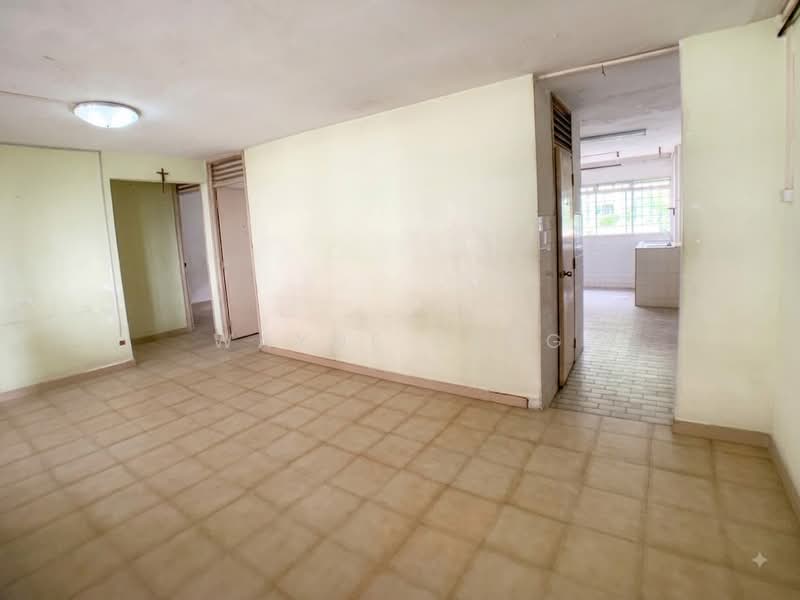 163 Bedok South Road, 163 Bedok South Road, 3 Bedrooms, 893 sqft, HDB Flat For Sale, by Wayne Deng, 500230780 - Living Room - PropertyGuru.com.sg