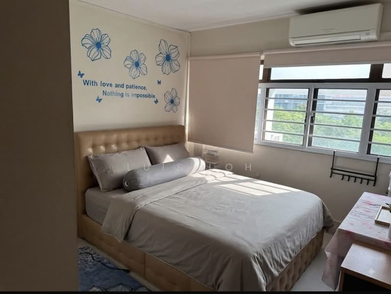 203 Jurong East Street 21, 203 Jurong East Street 21, 4 Bedrooms, 1,043 sqft, HDB Flat For Rent, by Luis Loh, 500230784 - Bedroom - PropertyGuru.com.sg