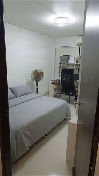 203 Jurong East Street 21, 203 Jurong East Street 21, 4 Bedrooms, 1,043 sqft, HDB Flat For Rent, by Luis Loh, 500230784 - Bedroom - PropertyGuru.com.sg
