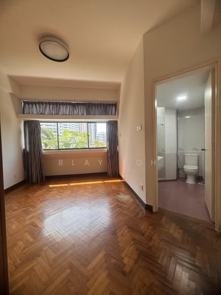 Mandarin Gardens, 5 Siglap Road, 2 Bedrooms, 1,001 sqft, Condominium For Sale, by Blay Koh, 500230786 - Bathroom - PropertyGuru.com.sg