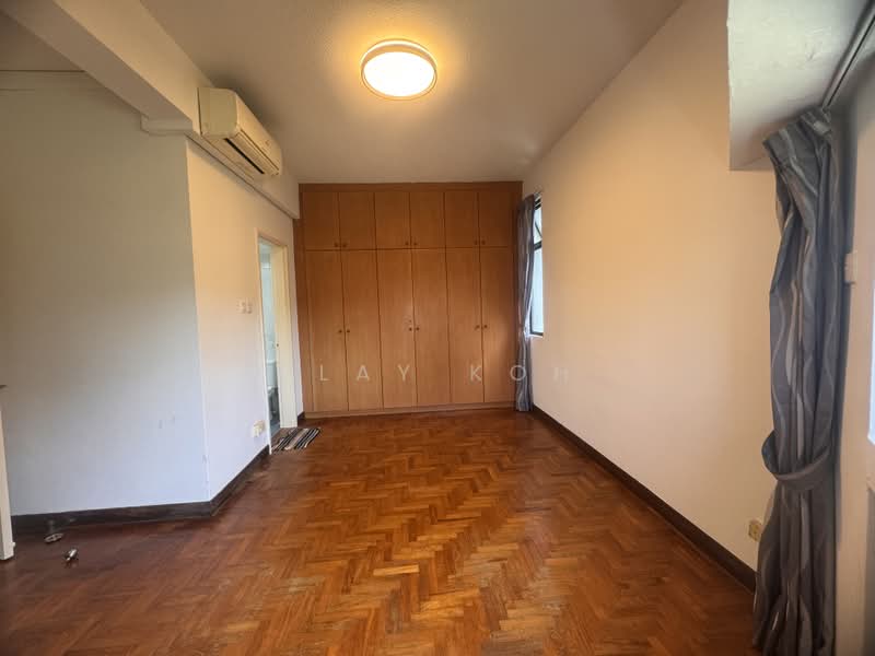 Mandarin Gardens, 5 Siglap Road, 2 Bedrooms, 1,001 sqft, Condominium For Sale, by Blay Koh, 500230786 - Interior - PropertyGuru.com.sg