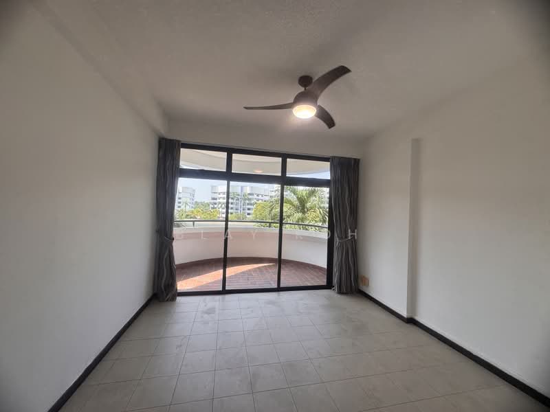 Mandarin Gardens, 5 Siglap Road, 2 Bedrooms, 1,001 sqft, Condominium For Sale, by Blay Koh, 500230786 - Balcony - PropertyGuru.com.sg