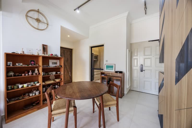 Eastern Lagoon II, 208 Upper East Coast Road, 2 Bedrooms, 893 sqft, Condominium For Sale, by Sharlene Lim SL, 500230794 - Dining Room - PropertyGuru.com.sg