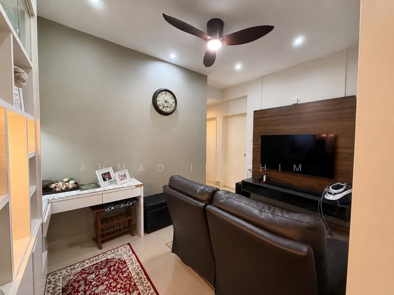 Bishan Park Condo, 14 Sin Ming Walk, 4 Bedrooms, 1,549 sqft, Condominium For Sale, by Ahmad Ibrahim, 500230801 - Living Room - PropertyGuru.com.sg