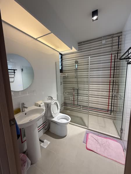420C Northshore Drive, 420C Northshore Drive, 4 Bedrooms, 1,216 sqft, HDB Flat For Rent, by Kelly Kok Seow Cheng, 500230804 - Bathroom - PropertyGuru.com.sg