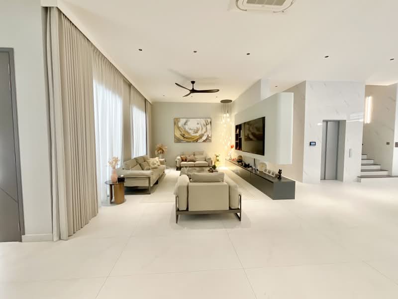 Yio Chu Kang Road, , 7 Bedrooms, 8,876 sqft, Semi-Detached House For Sale, by Jody Tan, 500230806 - Living Room - PropertyGuru.com.sg