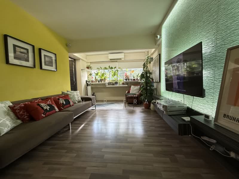 114 Whampoa Road, 114 Whampoa Road, 3 Bedrooms, 1,152 sqft, HDB Flat For Sale, by Arthur Franco, 500230811 - Living Room - PropertyGuru.com.sg