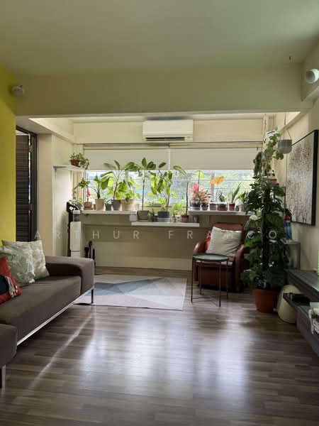 114 Whampoa Road, 114 Whampoa Road, 3 Bedrooms, 1,152 sqft, HDB Flat For Sale, by Arthur Franco, 500230811 - Living Room - PropertyGuru.com.sg