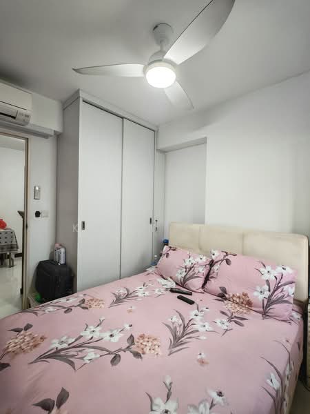 561A Jurong West Street 42, 561A Jurong West Street 42, 3 Bedrooms, 1,001 sqft, HDB Flat For Sale, by Kenny Kan, 500230817 - Bedroom - PropertyGuru.com.sg