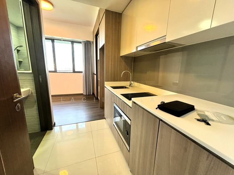 Riverbank at Fernvale, Sengkang West Way/Fernvale, 3 Bedrooms, 1,044 sqft, Condominium For Rent, by Lacilia Lau, 500230821 - Kitchen - PropertyGuru.com.sg
