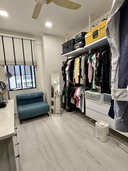 28 Shelford, 28 Shelford Road, 2 Bedrooms, 840 sqft, Condominium For Rent, by Elisha Lim, 500230839 - 2nd bedroom - PropertyGuru.com.sg