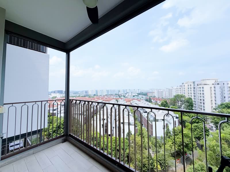 Westwood Residences EC, 194 Westwood Avenue, 4 Bedrooms, 1,238 sqft, Condominium For Sale, by Alexis Quek, 500230859 - Balcony - PropertyGuru.com.sg