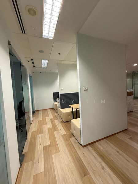 SGX Centre II, 4 SHENTON WAY, 1,709 sqft, Office For Rent, by Jeremy Lim, 500230864 - Interior - CommercialGuru.com.sg