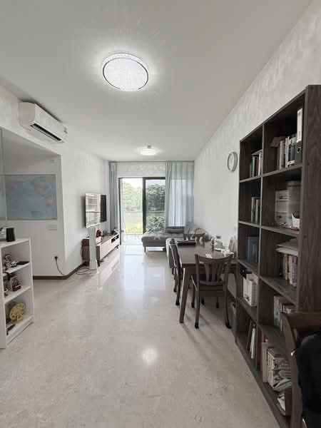 Fourth Avenue Residences, 4 Fourth Avenue, 3 Bedrooms, 947 sqft, Condominium For Sale, by Flora Zhu, 500230866 - Living Room - PropertyGuru.com.sg