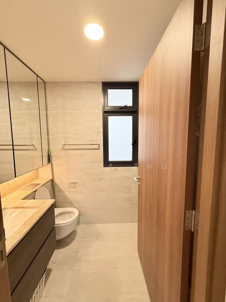 Fourth Avenue Residences, 4 Fourth Avenue, 3 Bedrooms, 947 sqft, Condominium For Sale, by Flora Zhu, 500230866 - Bathroom - PropertyGuru.com.sg