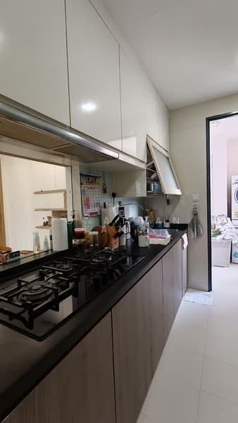 The Palette, 117 Pasir Ris Grove, 4 Bedrooms, 1,173 sqft, Condominium For Sale, by Jonathan Kang, 500230884 - Kitchen - PropertyGuru.com.sg