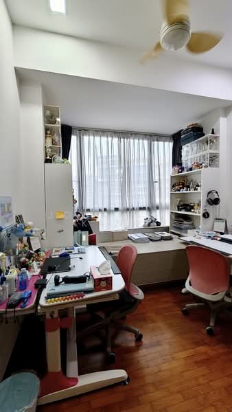 The Palette, 117 Pasir Ris Grove, 4 Bedrooms, 1,173 sqft, Condominium For Sale, by Jonathan Kang, 500230884 - Study - PropertyGuru.com.sg