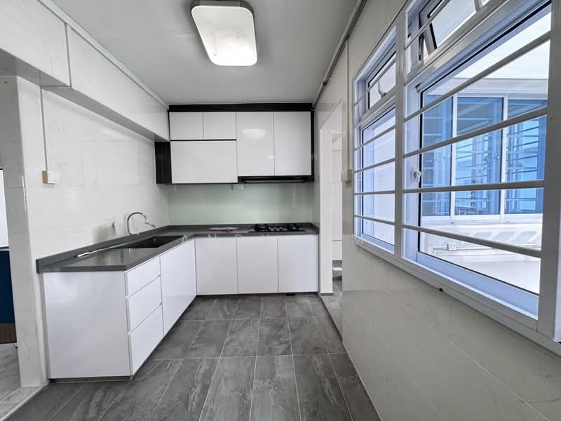 227D Compassvale Drive, 227D Compassvale Drive, 4 Bedrooms, 121 sqft, HDB Flat For Sale, by Andy Lim, 500230885 - Kitchen - PropertyGuru.com.sg