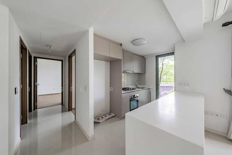 172 Canberra Drive photo 5