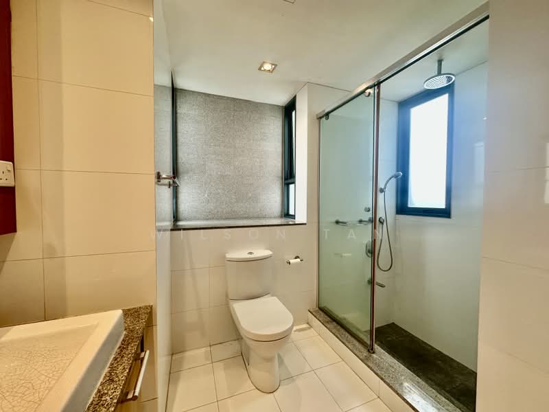 The Pier at Robertson, 80 Mohamed Sultan Road, 2 Bedrooms, 936 sqft, Apartment For Sale, by Wilson Tan, 500230894 - Bathroom - PropertyGuru.com.sg