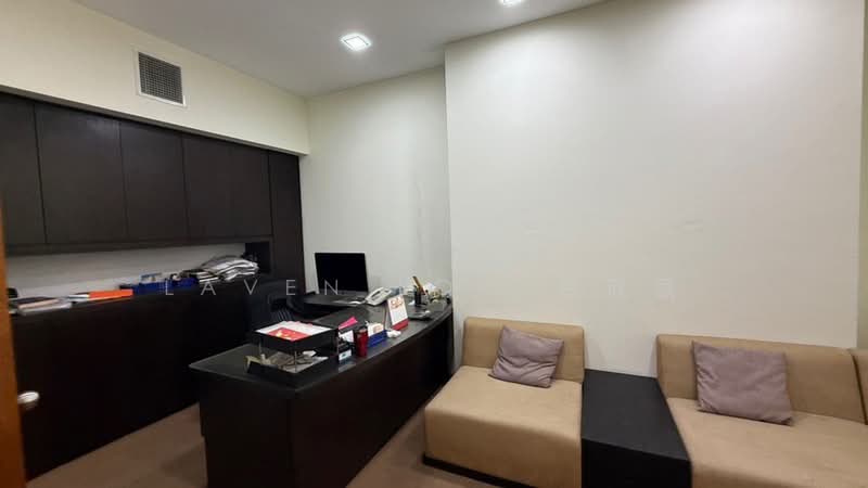 Wcega Tower, 21 Bukit Batok Crescent, 958 sqft, Light Industrial (B1) For Rent, by Laven Loo 吕欣颐, 500230901 - CommercialGuru.com.sg