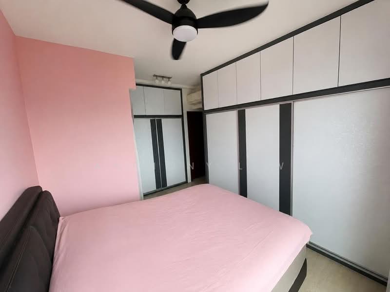 Palm Gardens, 2C Hong San Walk, 3 Bedrooms, 1,216 sqft, Condominium For Sale, by Anthony Low, 500230903 - PropertyGuru.com.sg