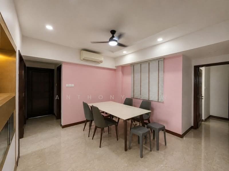 Palm Gardens, 2C Hong San Walk, 3 Bedrooms, 1,216 sqft, Condominium For Sale, by Anthony Low, 500230903 - PropertyGuru.com.sg
