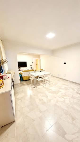 324 Sembawang Close, 324 Sembawang Close, 3 Bedrooms, 1,092 sqft, HDB Flat For Rent, by Elson Wang, 500230911 - Living Room - PropertyGuru.com.sg
