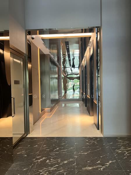 Midtown Bay, 122 Beach Road, 1 Bedroom, 474 sqft, Condominium For Sale, by Grace Wu, 500230912 - Lobby - PropertyGuru.com.sg