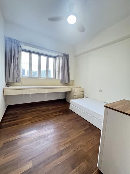 The Gardens at Bishan, 7 Sin Min Walk, 3 Bedrooms, 1,206 sqft, Condominium For Sale, by Elle Cheong, 500230914 - Bedroom - PropertyGuru.com.sg