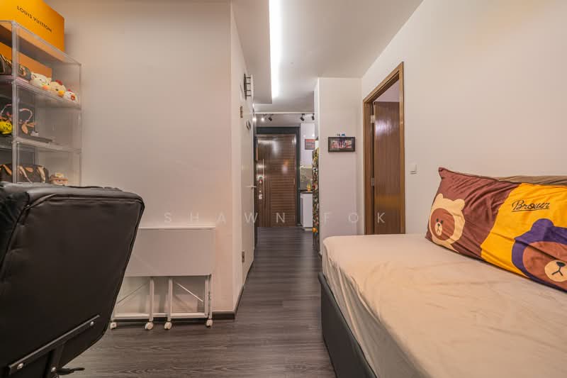 Smart Suites, 302 Sims Avenue, 1 Bedroom, 452 sqft, Condominium For Rent, by Shawn Fok, 500230916 - Corridor - PropertyGuru.com.sg