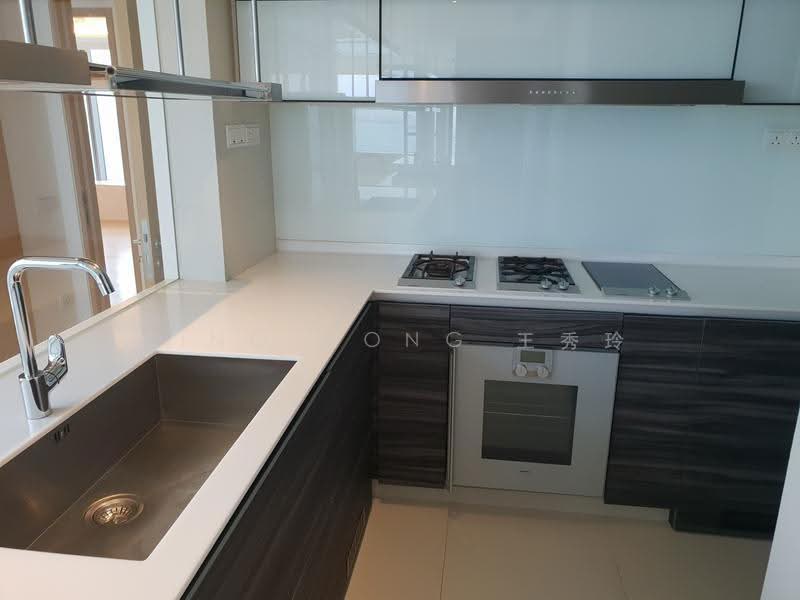 Silversea, East Coast / Marine Parade, 4 Bedrooms, 4,596 sqft, Condominium For Sale, by Ling Wong 王秀玲, 500230919 - Wet Kitchen - PropertyGuru.com.sg