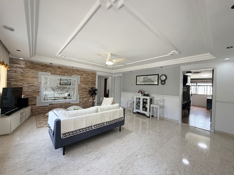 165 Bedok South Road, 165 Bedok South Road, Bedok / Upper East Coast, 3 Bedrooms, 1,130 sqft, HDB Flat For Sale, by Sofian Roslan, 500230922 - Living Room - PropertyGuru.com.sg
