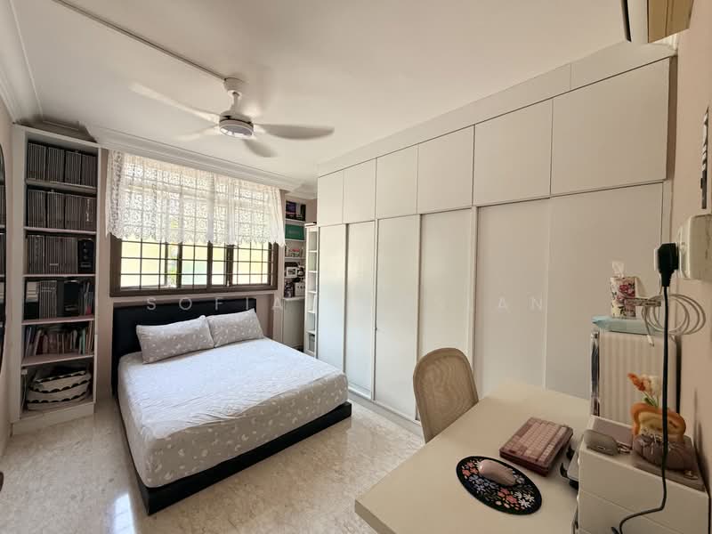 165 Bedok South Road, 165 Bedok South Road, Bedok / Upper East Coast, 3 Bedrooms, 1,130 sqft, HDB Flat For Sale, by Sofian Roslan, 500230922 - Bedroom - PropertyGuru.com.sg