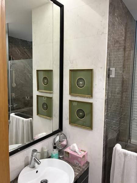 The Solitaire, 5A Balmoral Park, Tanglin / Holland / Bukit Timah, 3 Bedrooms, 1,625 sqft, Condominium For Sale, by Meow soong Low, 500230925 - Common Bathroom - PropertyGuru.com.sg