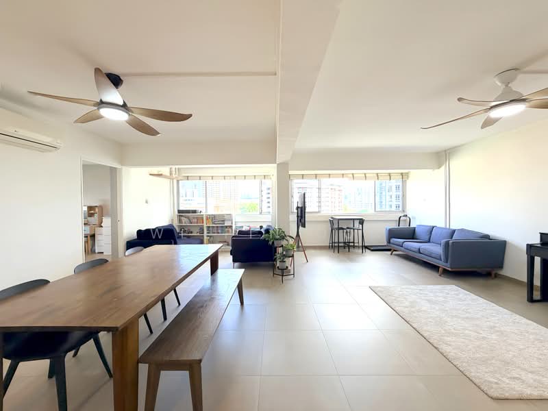 54 Kent Road, 54 Kent Road, 3 Bedrooms, 1,313 sqft, HDB Flat For Sale, by WeiPin Oon, 500230930 - Living Room - PropertyGuru.com.sg