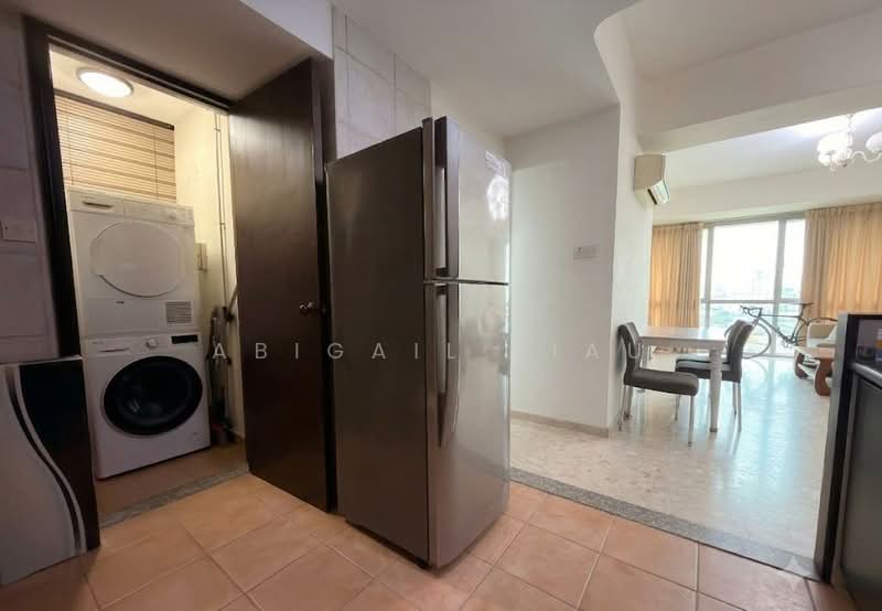 UE Square, 207 River Valley Road, 2 Bedrooms, 926 sqft, Condominium For Sale, by Abigail Liau, 500230939 - Kitchen - PropertyGuru.com.sg