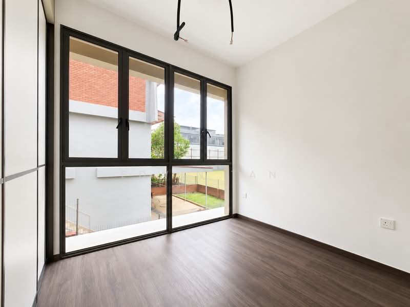 CHEAP! 999 YEARS LEASEHOLD! NEAR MRT!, Hougang / Punggol / Sengkang, 3 Bedrooms, 1,012 sqft, Condominium For Sale, by Edwin Tan, 500230940 - Interior - PropertyGuru.com.sg