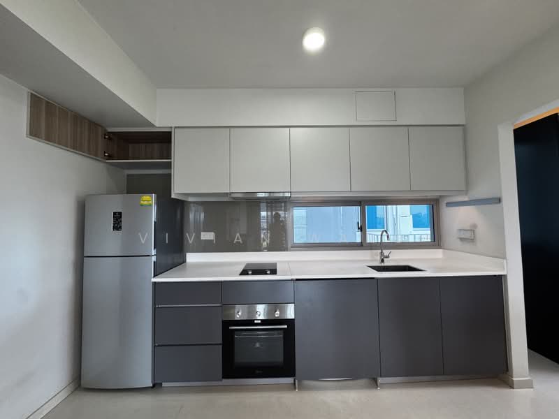 Q Bay Residences, 1 Tampines Street 86, 2 Bedrooms, 883 sqft, Condominium For Sale, by Vivian Wang, 500230941 - Kitchen - PropertyGuru.com.sg