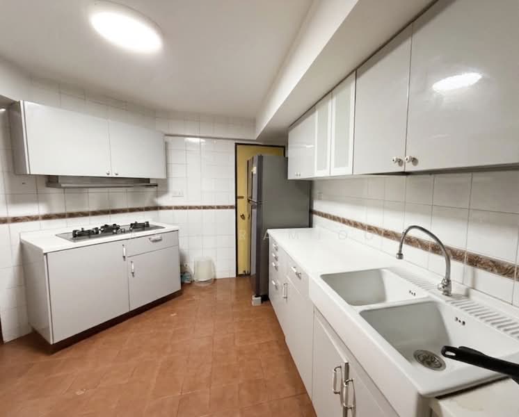 Melville Park, 22 Simei Street 1, 2 Bedrooms, 1,152 sqft, Apartment For Rent, by Asif Ramjoo, 500230942 - Kitchen - PropertyGuru.com.sg