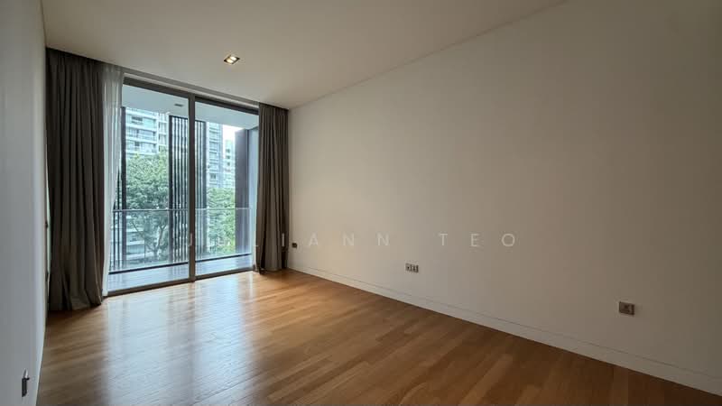 Hilltops, 101 Cairnhill Circle, 2 Bedrooms, 1,335 sqft, Condominium For Rent, by Juliann Teo, 500230949 - Master Bedroom - PropertyGuru.com.sg