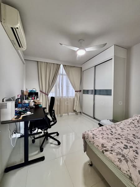 Sherwood Towers, 3 Jalan Anak Bukit, 3 Bedrooms, 1,518 sqft, Apartment For Sale, by Florence Wong, 500230950 - PropertyGuru.com.sg