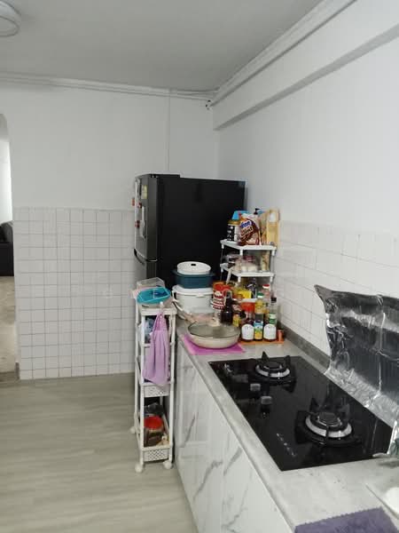 346 Ang Mo Kio Avenue 3, 346 Ang Mo Kio Avenue 3, 2 Bedrooms, 882 sqft, HDB Flat For Sale, by Glen Ong, 500230957 - Kitchen - PropertyGuru.com.sg