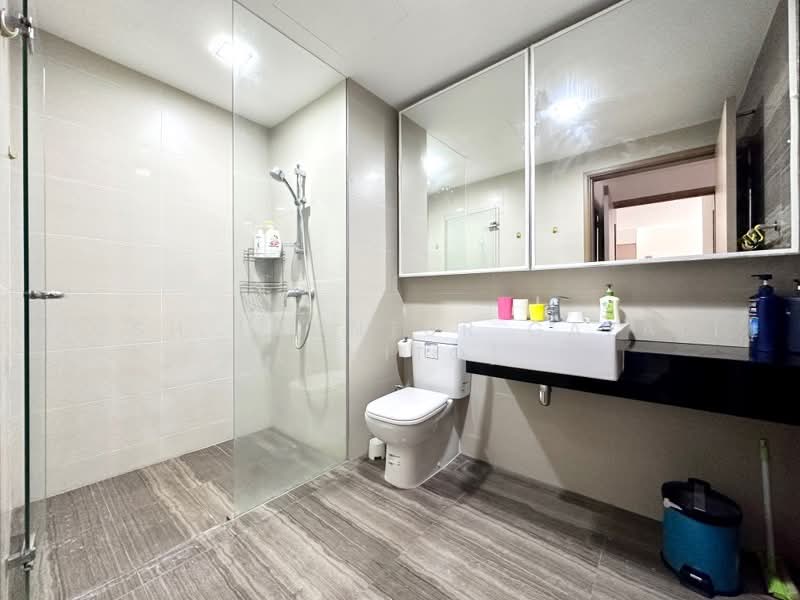 Waterfront Gold, 733 Bedok Reservoir Road, 2 Bedrooms, 893 sqft, Condominium For Sale, by Josh (Guntur Gazali Lukito), 500230967 - PropertyGuru.com.sg