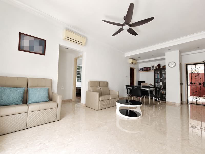 Hillview 128, 124 Hillview Avenue, 3 Bedrooms, 969 sqft, Apartment For Sale, by Anita Koh, 500230968 - Living Room - PropertyGuru.com.sg