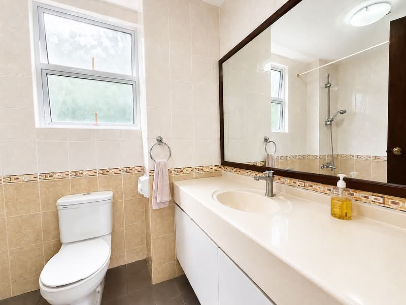 Hillview 128, 124 Hillview Avenue, 3 Bedrooms, 969 sqft, Apartment For Sale, by Anita Koh, 500230968 - Bathroom - PropertyGuru.com.sg