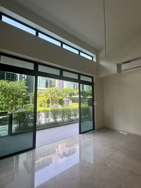 Belgravia Ace, Belgravia Drive, 5 Bedrooms, 4,058 sqft, Semi-Detached House For Sale, by CY Chan, 500230978 - Level 1 | Living Room - PropertyGuru.com.sg