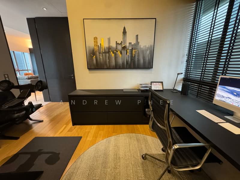Leedon Residence, 24 Leedon Heights, 4 Bedrooms, 3,746 sqft, Condominium For Sale, by Andrew Phee, 500230980 - Study - PropertyGuru.com.sg